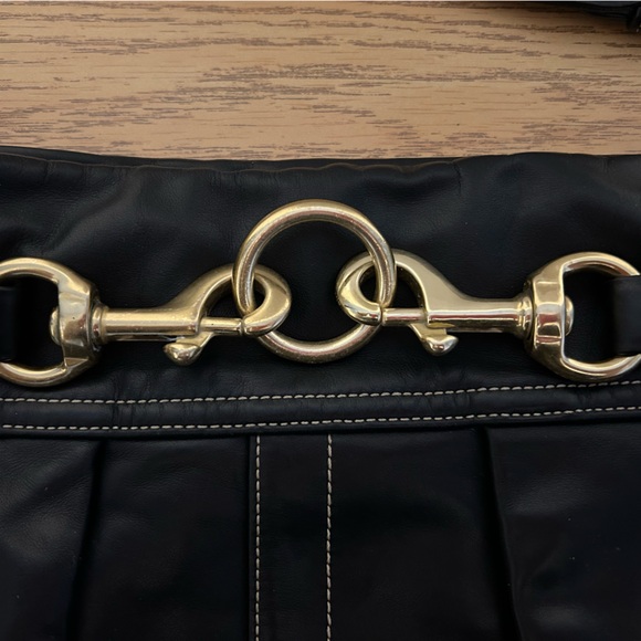 SOLD - COACH HAMPTON MEDIUM SHOULDER BAG - F10205 - Picture 6 of 8